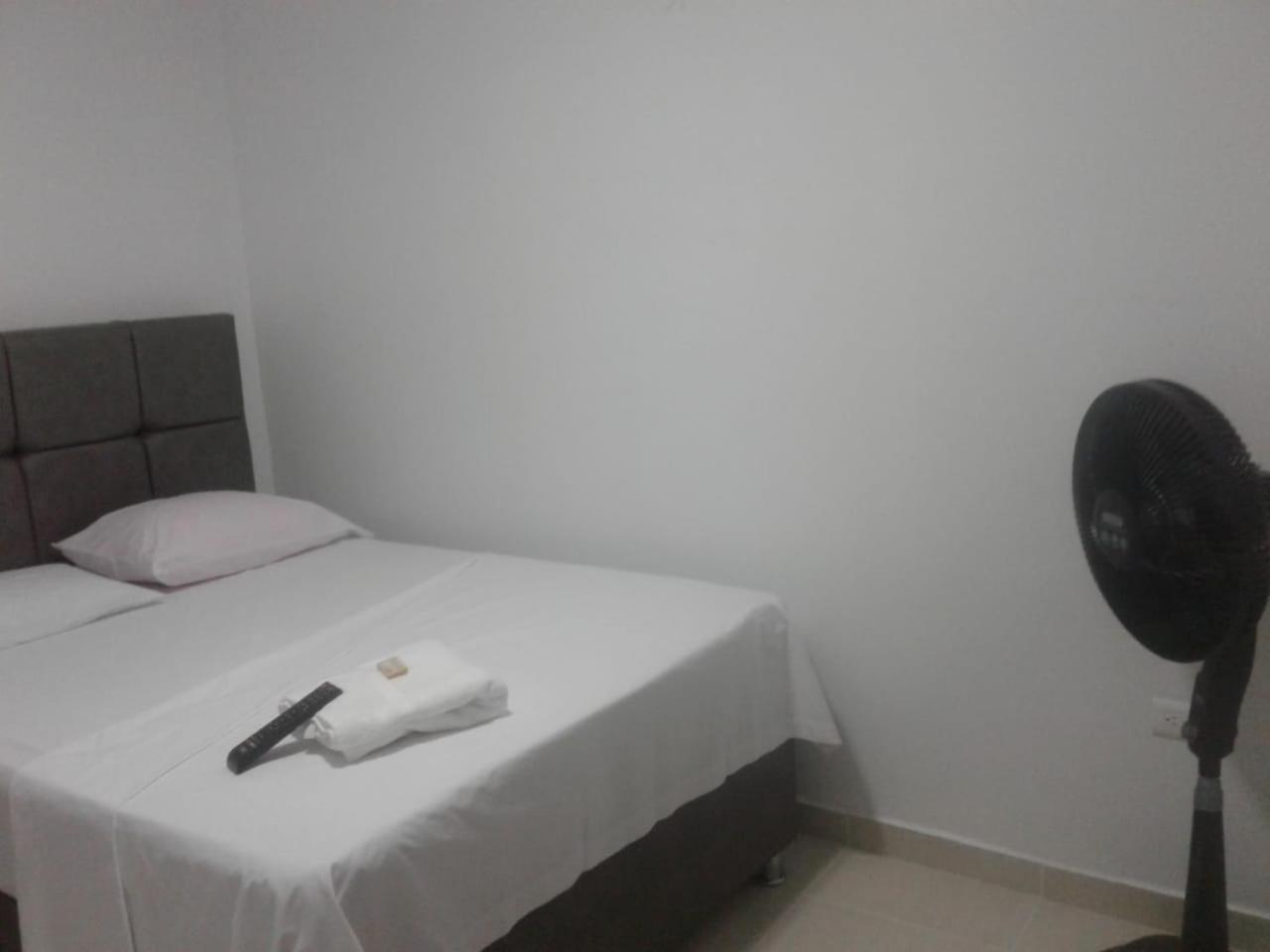 Hostal Piedra Del Sol Floridablanca Eksteriør bilde